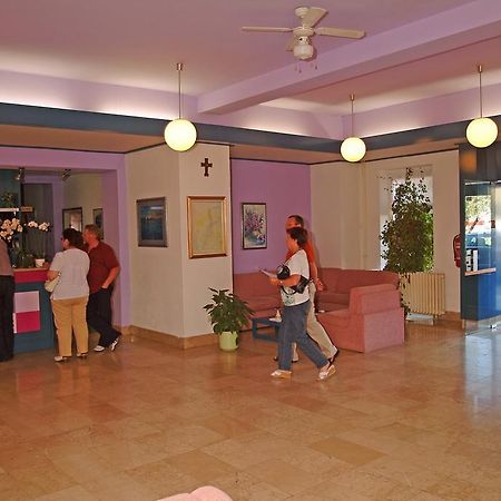 Hotel Istra ラブ エクステリア 写真