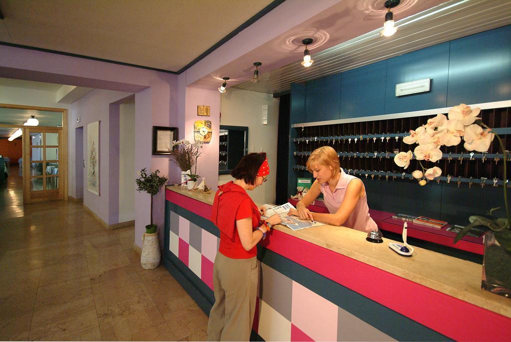 Hotel Istra ラブ エクステリア 写真