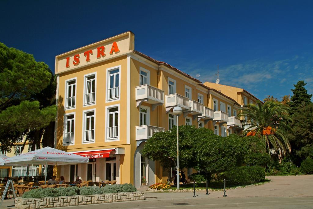 Hotel Istra ラブ エクステリア 写真