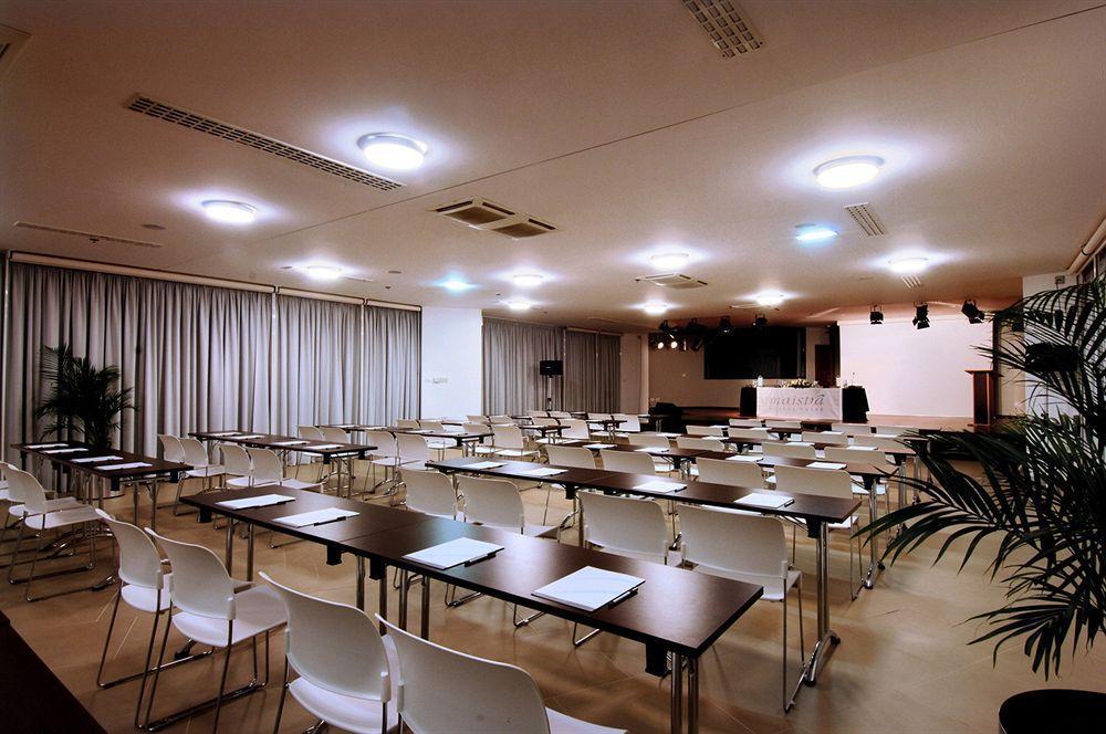 Hotel Istra ラブ エクステリア 写真