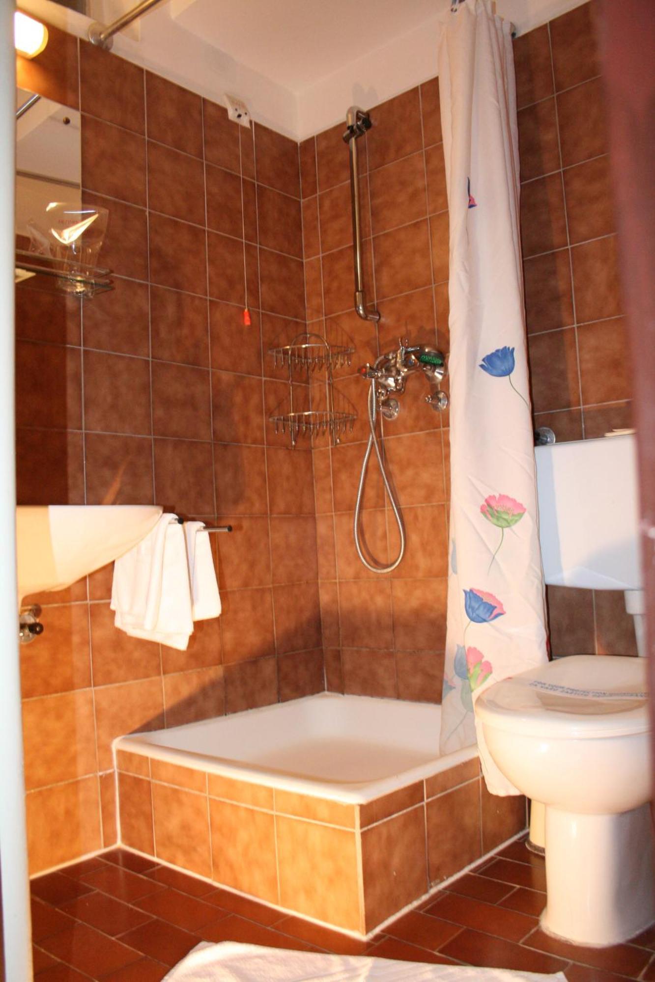 Hotel Istra ラブ エクステリア 写真